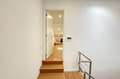 Moradia T2 para Venda em Ponta Delgada (São José)