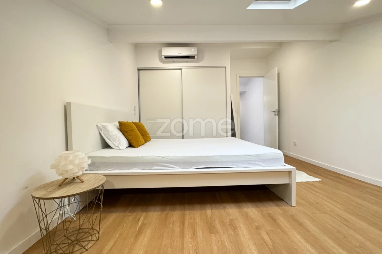 Moradia T2 para Venda em Ponta Delgada (São José) Foto 20