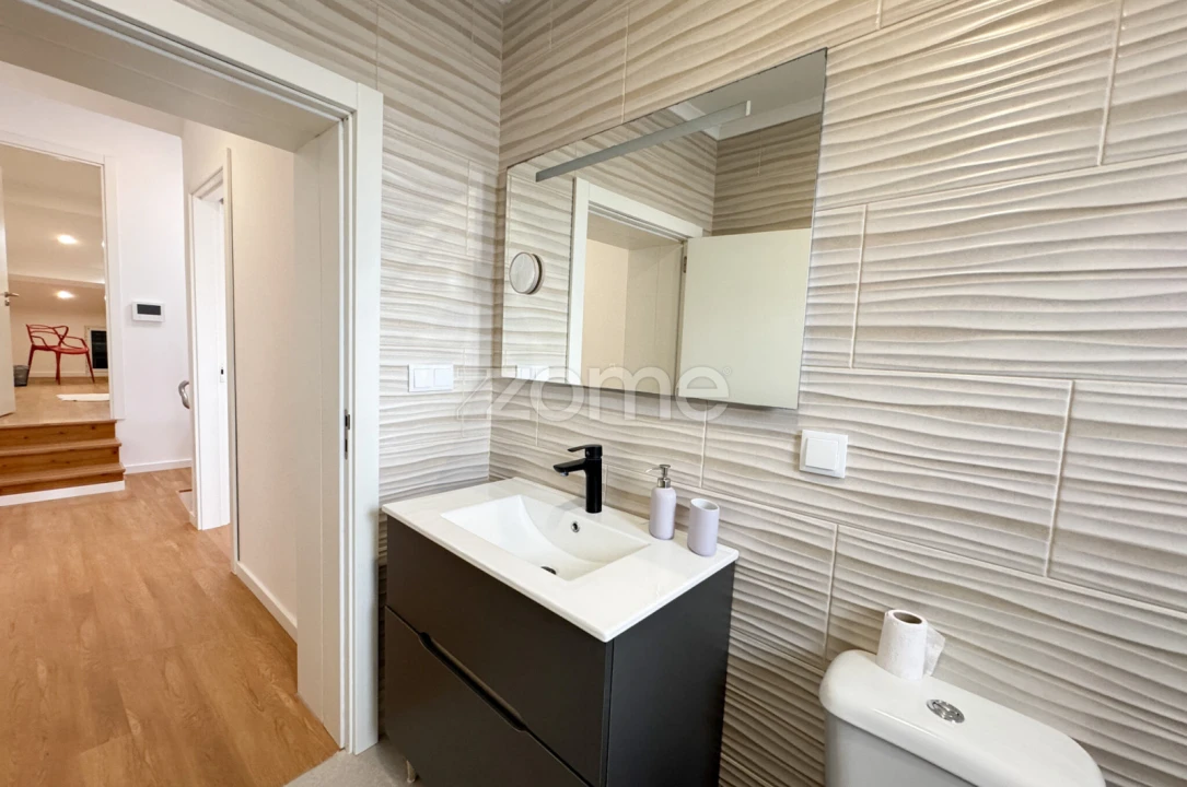 Moradia T2 para Venda em Ponta Delgada (São José) Foto 25