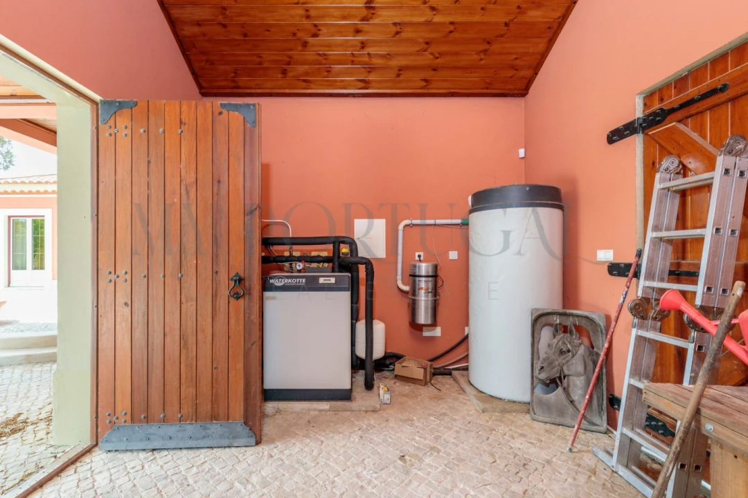 Moradia T4 para Venda em Santo Estêvão Foto 13