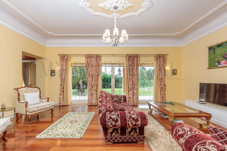 Moradia T4 para Venda em Santo Estêvão Foto 18