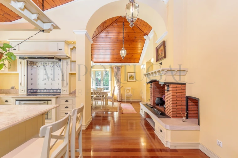 Moradia T4 para Venda em Santo Estêvão Foto 22