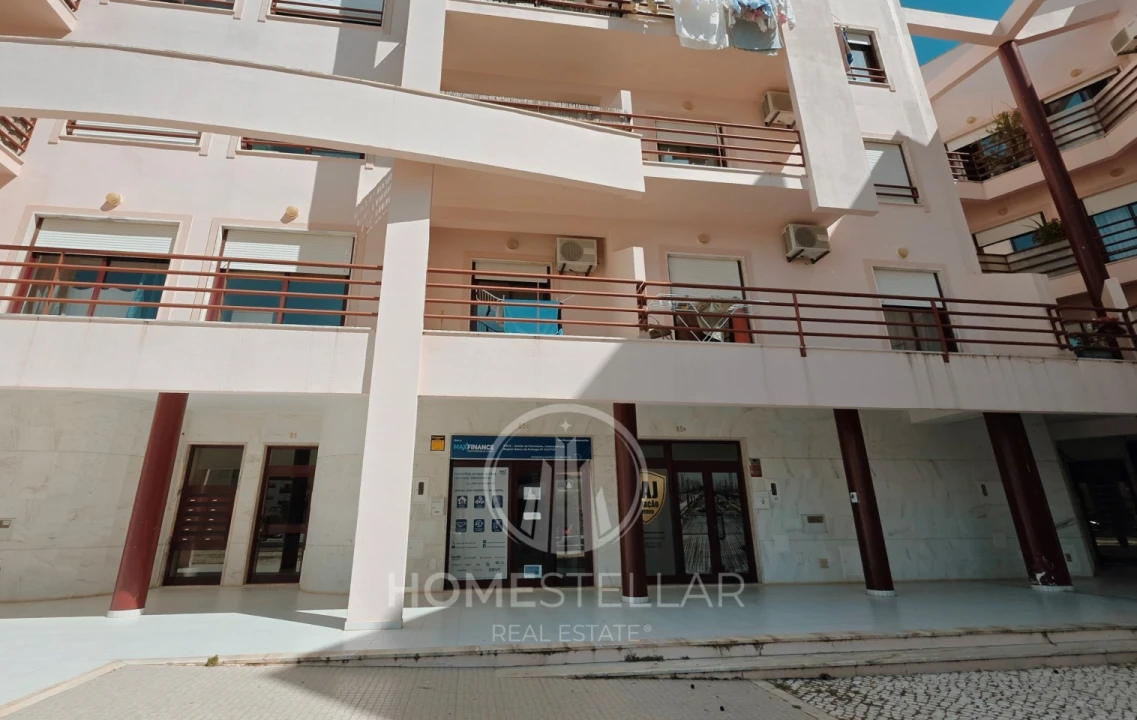 Loja para Venda em Pinhal Novo Foto 1