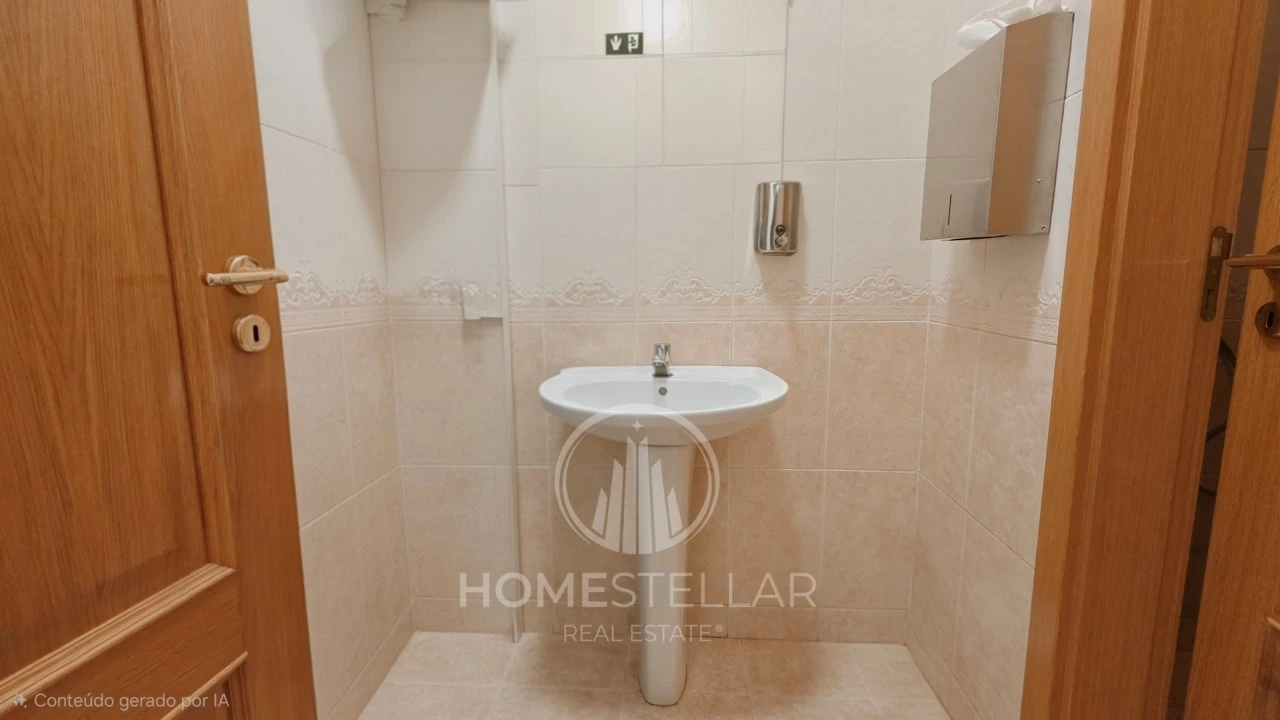 Loja para Arrendamento em Pinhal Novo Foto 8