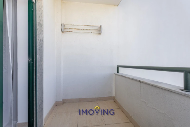 Apartamento T2 para Venda em Barreiro e Lavradio Foto 8