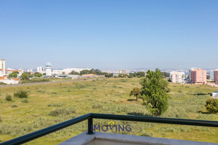 Apartamento T2 para Venda em Barreiro e Lavradio Foto 9