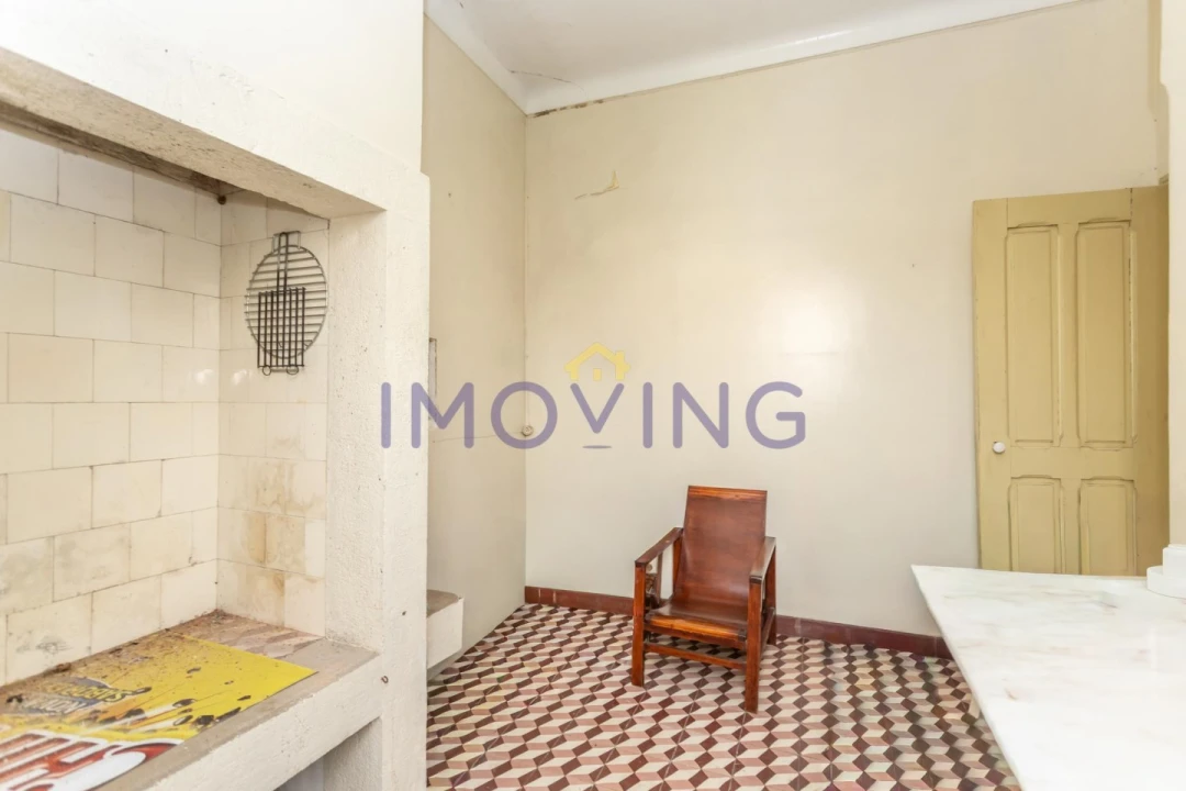 Prédio para Venda em Barreiro e Lavradio Foto 11