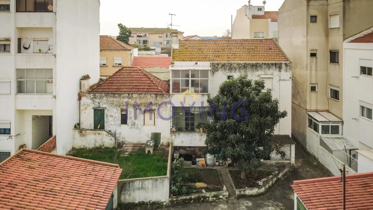 Prédio para Venda em Barreiro e Lavradio Foto 45