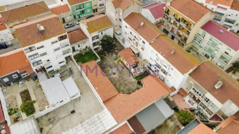 Prédio para Venda em Barreiro e Lavradio