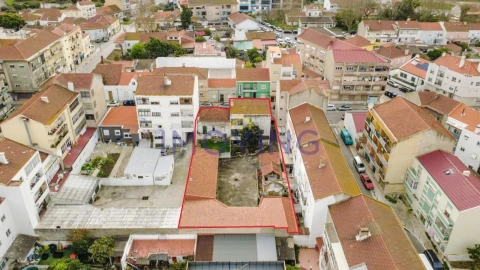 Prédio para Venda em Barreiro e Lavradio