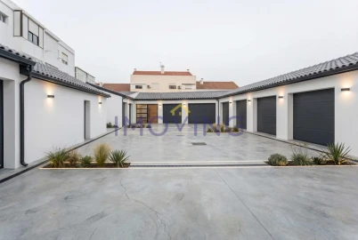 Prédio para Venda em Barreiro e Lavradio