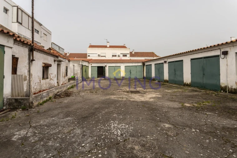 Prédio para Venda em Barreiro e Lavradio Foto 29