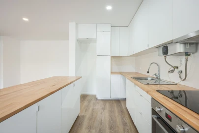 Apartamento T3 para Venda em Esgueira
