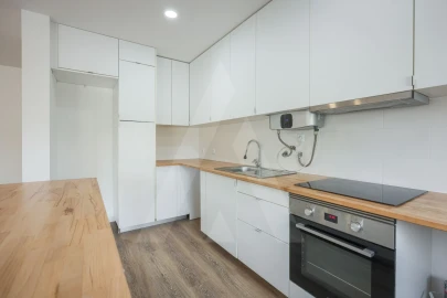Apartamento T3 para Venda em Esgueira