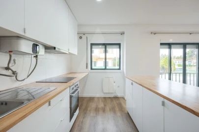 Apartamento T3 para Venda em Esgueira