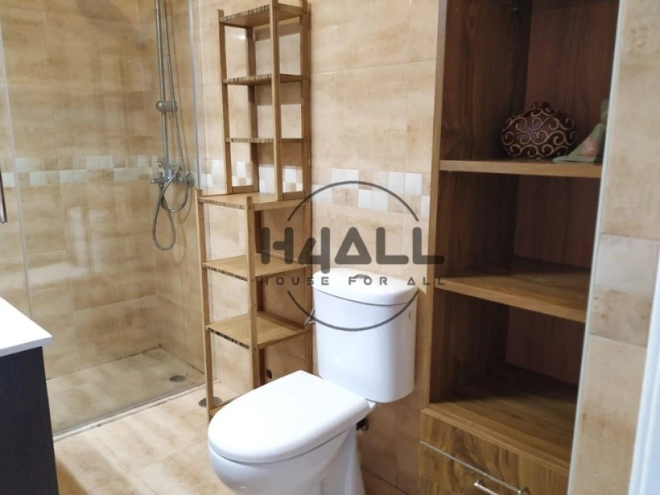 Apartamento T2 para Arrendamento em Amora Foto 13