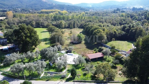 Moradia T3 para Venda em Vilar de Mouros