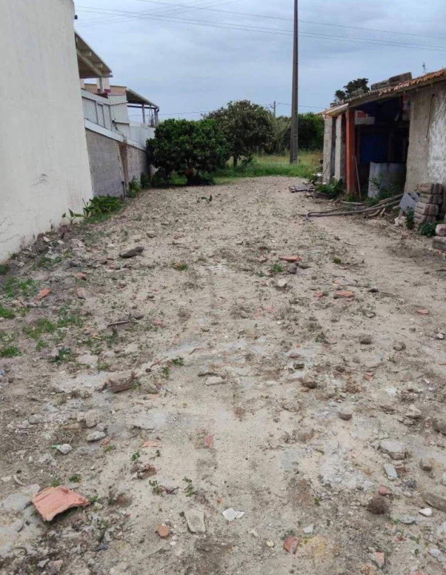 Moradia T2 para Venda em Lavos Foto 10