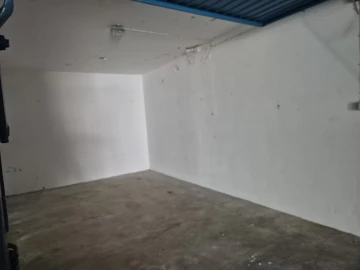Garagem para Arrendamento em Buarcos