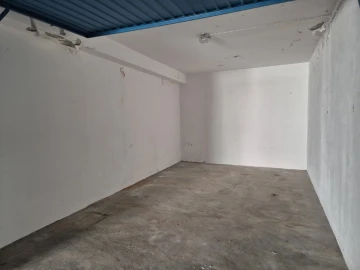 Garagem para Arrendamento em Buarcos