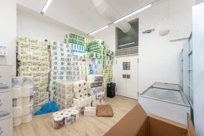 Loja para Arrendamento em Évora (São Mamede, Sé, São Pedro e Santo Antão)