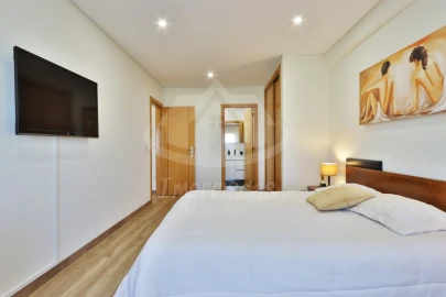 Apartamento T4 para Venda em Camarate, Unhos e Apelação