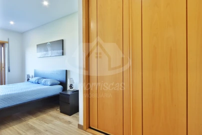 Apartamento T4 para Venda em Camarate, Unhos e Apelação