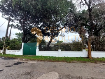 Terreno para Venda em Caparica e Trafaria