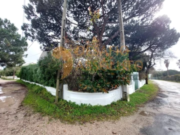 Terreno para Venda em Caparica e Trafaria