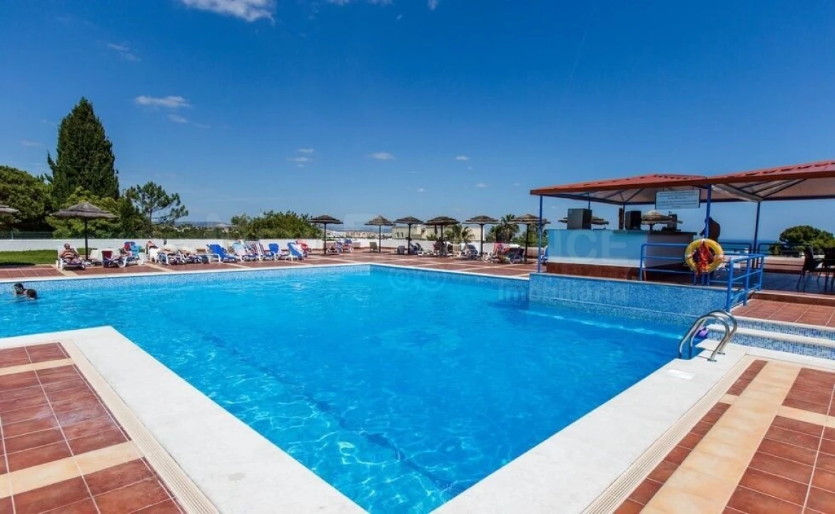 Apartamento T1 para Venda em Albufeira e Olhos de Água Foto 13