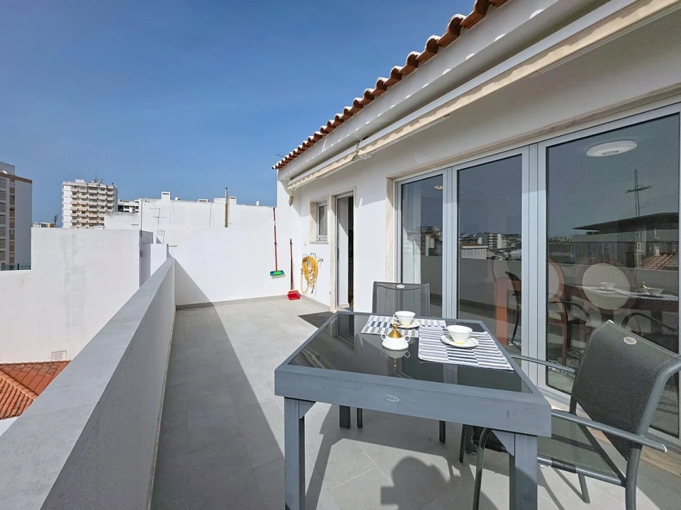 Apartamento T2 para Venda em Portimão Foto 11