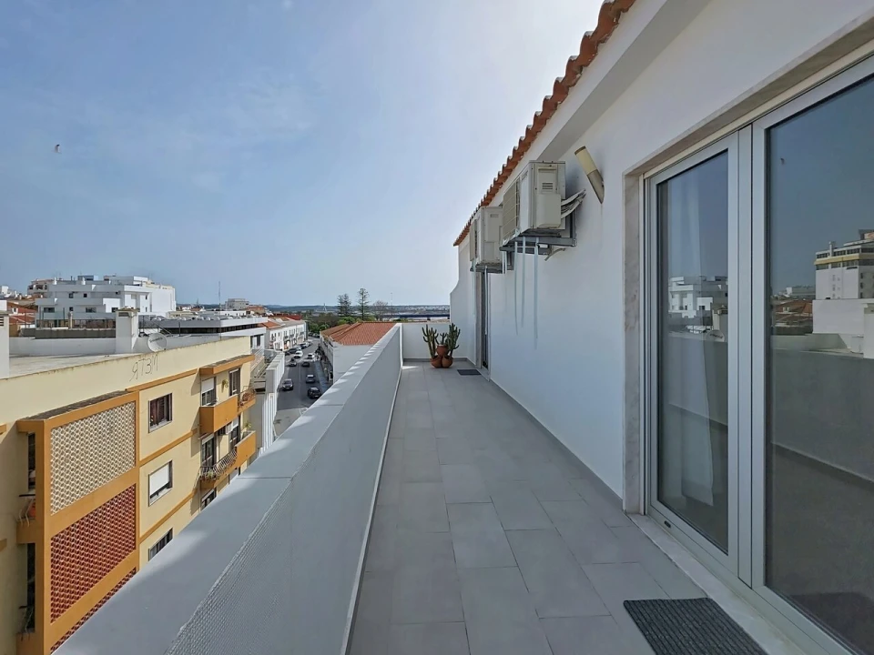 Apartamento T2 para Venda em Portimão Foto 20