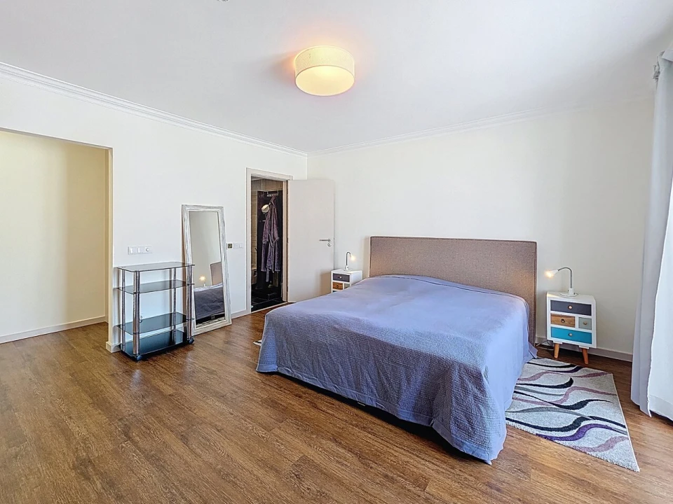 Apartamento T2 para Venda em Portimão Foto 18