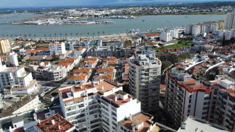 Moradia T1 para Venda em Portimão