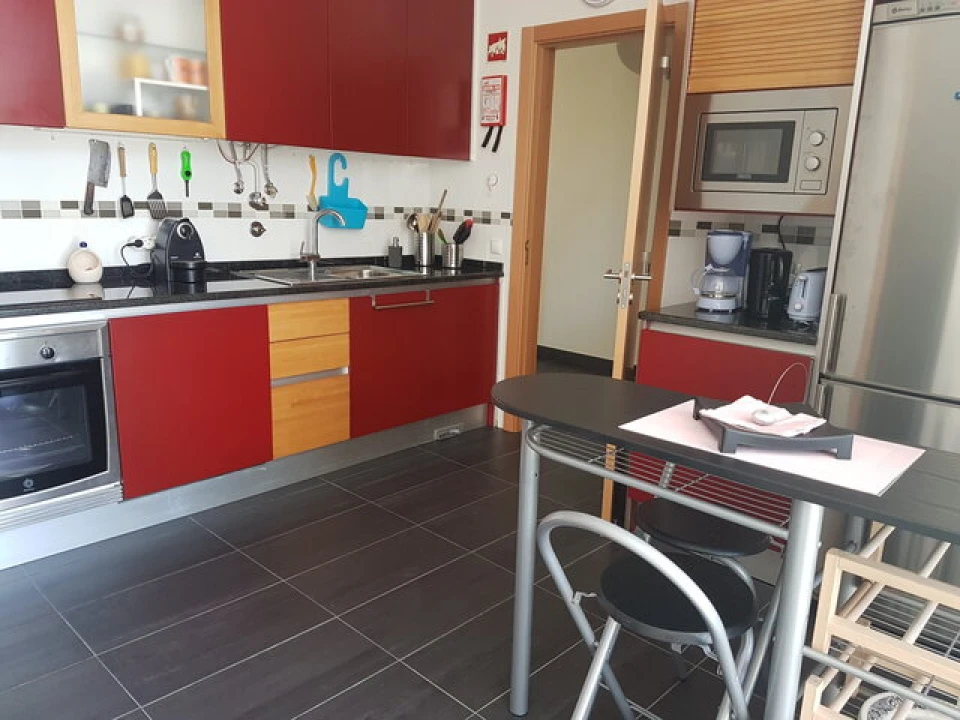 Apartamento T3 para Venda em Quarteira Foto 8