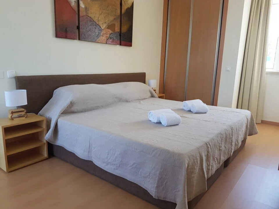 Apartamento T3 para Venda em Quarteira Foto 15