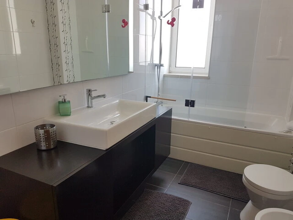 Apartamento T3 para Venda em Quarteira Foto 18