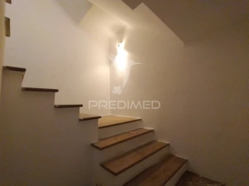 Moradia T7 para Venda em Rio de Mouro