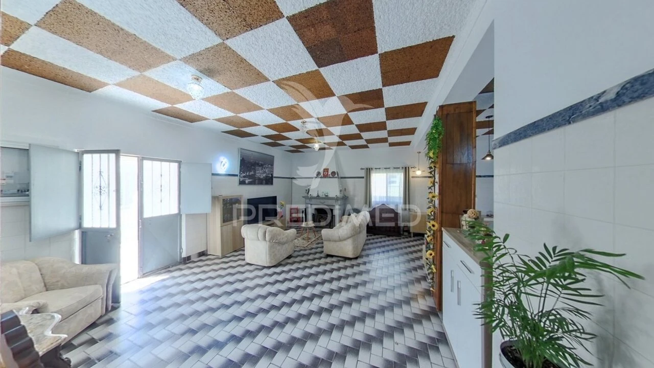 Quinta T6 para Venda em Urra Foto 23