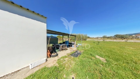 Quinta T6 para Venda em Urra