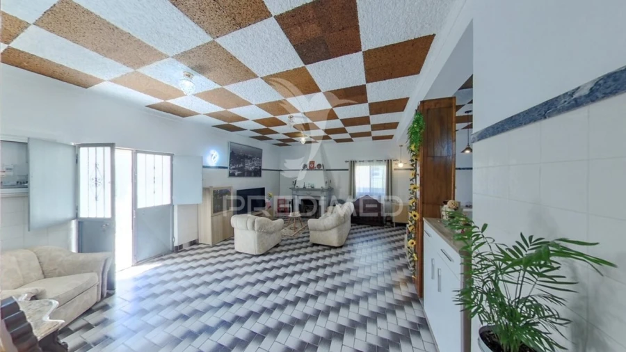 Quinta T6 para Venda em Urra Foto 23