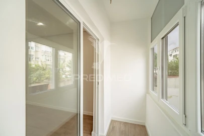 Apartamento T2 para Venda em Corroios