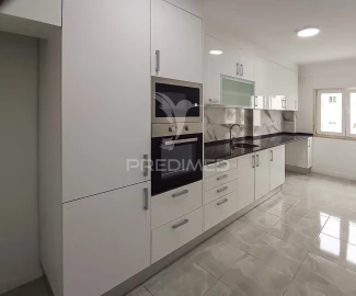 Apartamento T2 para Venda em Corroios