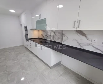 Apartamento T2 para Venda em Corroios