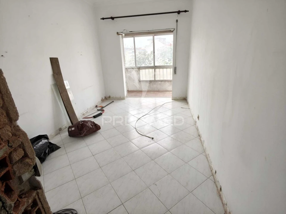 Apartamento T2 para Venda em Corroios Foto 15