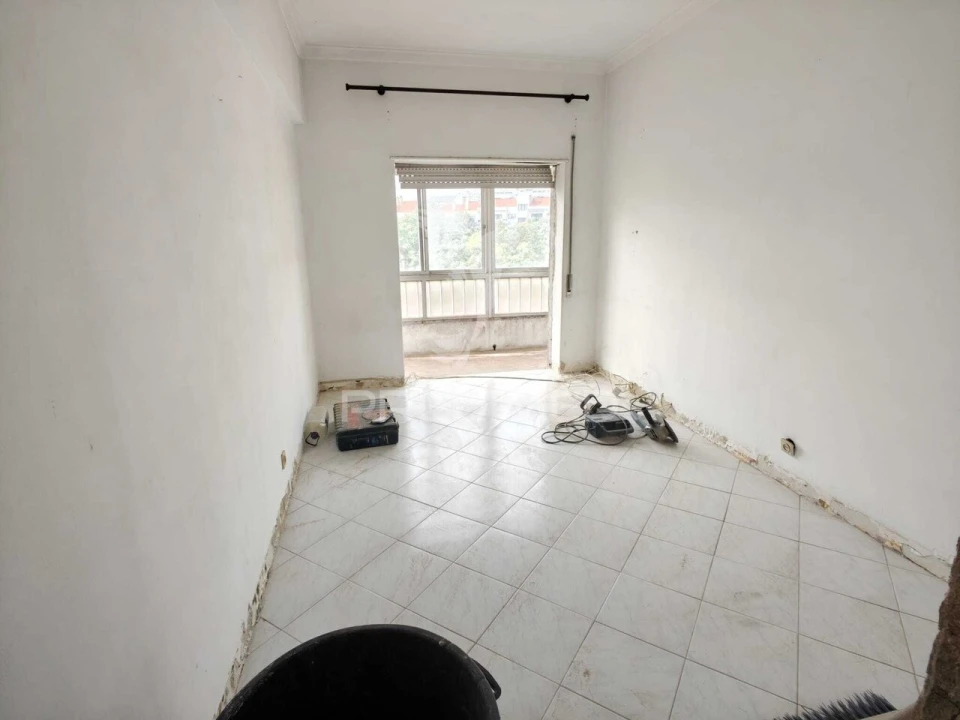 Apartamento T2 para Venda em Corroios Foto 17