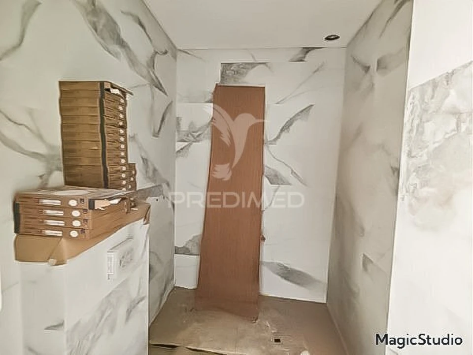 Apartamento T2 para Venda em Corroios Foto 11