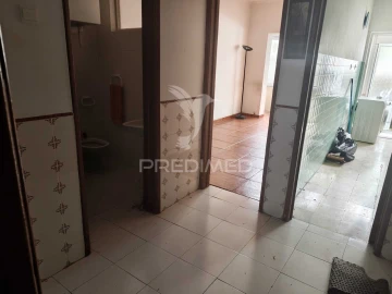 Apartamento T2 para Venda em Laranjeiro e Feijó