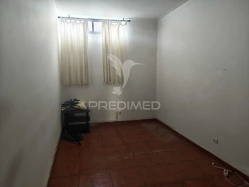 Apartamento T2 para Venda em Laranjeiro e Feijó