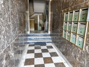 Apartamento T2 para Venda em Laranjeiro e Feijó